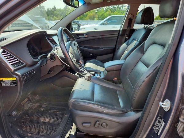 2017 HYUNDAI TUCSON