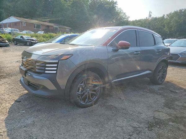 2025 NISSAN KICKS SR