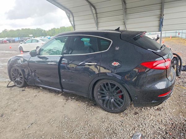 2017 MASERATI LEVANTE