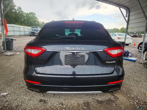 2017 MASERATI LEVANTE