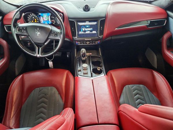 2017 MASERATI LEVANTE