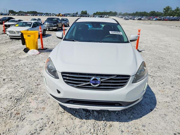 2016 VOLVO XC60 SV32 Base