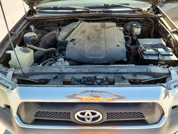 2015 TOYOTA TACOMA Delux Grade