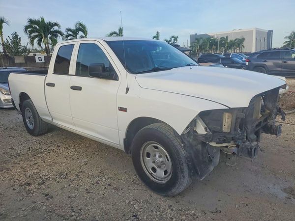 2019 RAM 1500 CLASSIC Tradesman, ST