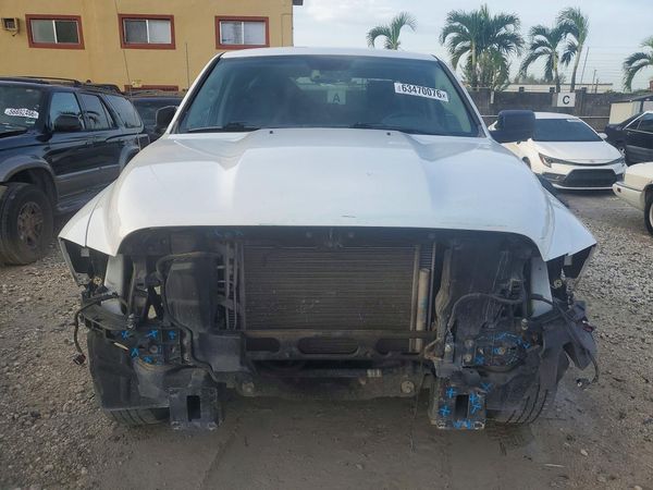 2019 RAM 1500 CLASSIC Tradesman, ST