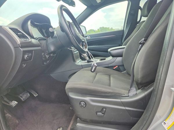 2018 JEEP GRAND CHEROKEE Laredo