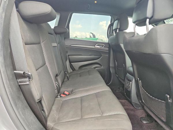 2018 JEEP GRAND CHEROKEE Laredo