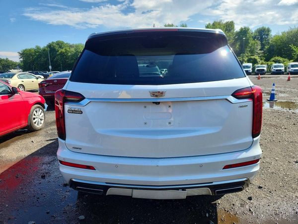 2021 CADILLAC XT6 Premium Luxury