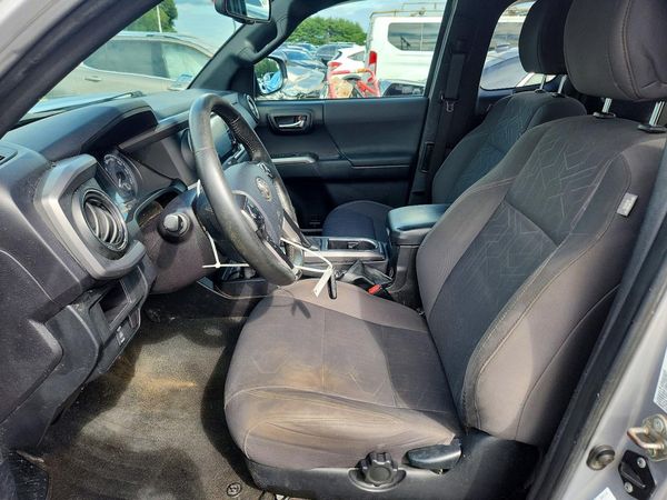 2016 TOYOTA TACOMA