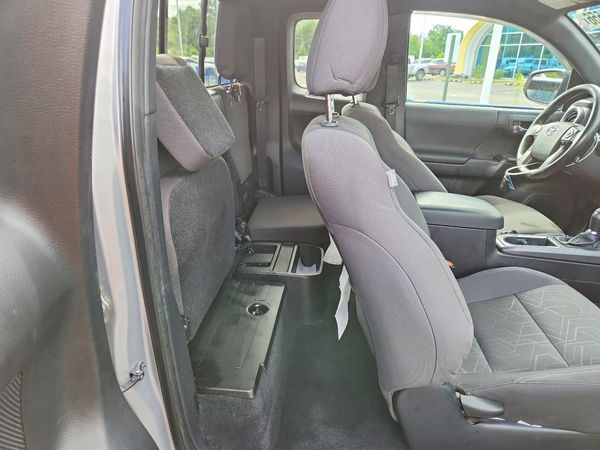 2016 TOYOTA TACOMA