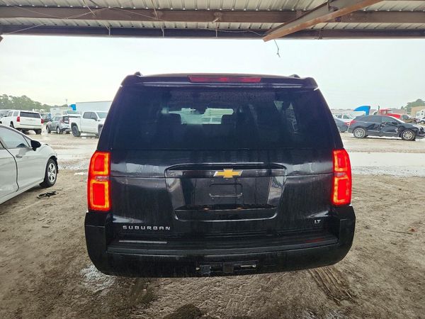 2016 CHEVROLET SUBURBAN LT