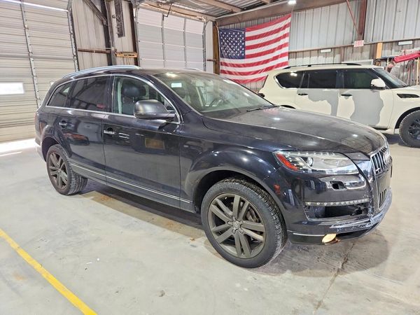 2012 AUDI Q7