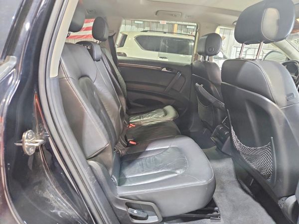 2012 AUDI Q7