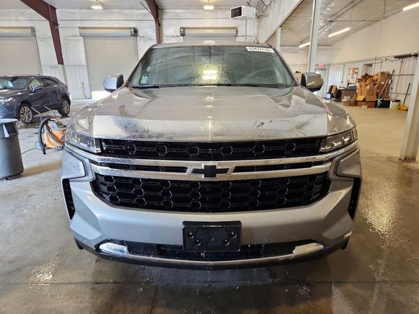 2023 CHEVROLET SUBURBAN LS