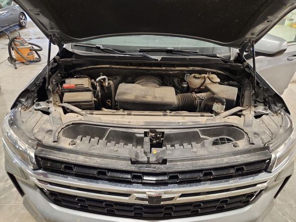 2023 CHEVROLET SUBURBAN LS