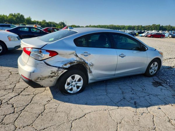 2015 KIA FORTE