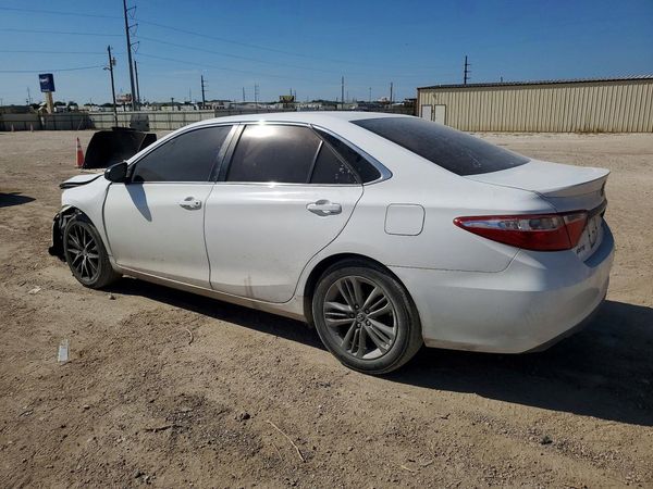 2017 TOYOTA CAMRY