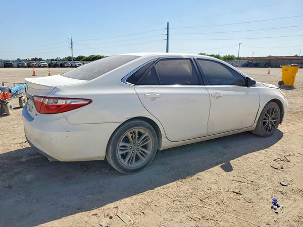 2017 TOYOTA CAMRY