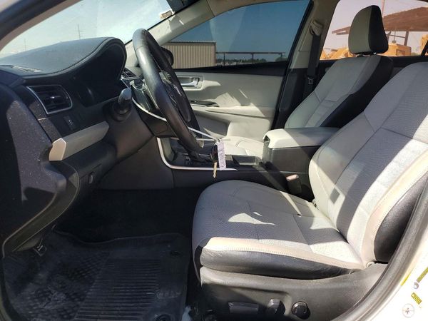 2017 TOYOTA CAMRY