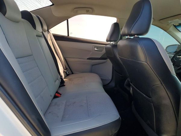 2017 TOYOTA CAMRY