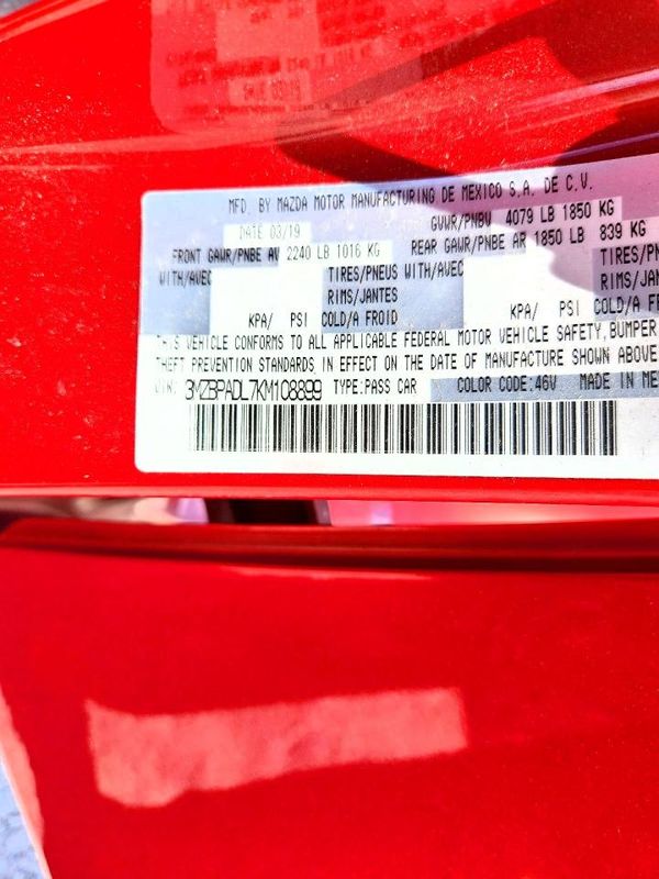 2019 MAZDA 3