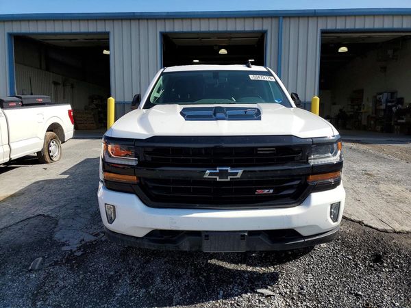 2019 CHEVROLET SILVERADO LT