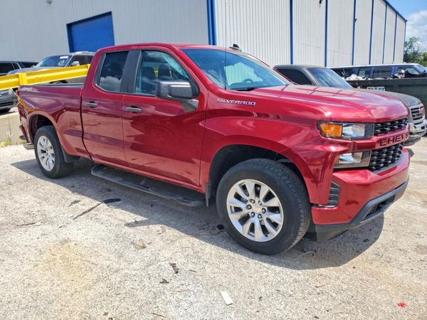 2020 CHEVROLET SILVERADO Custom
