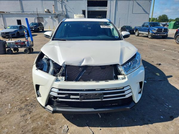2019 TOYOTA HIGHLANDER SE/XLE