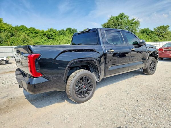 2024 TOYOTA TUNDRA