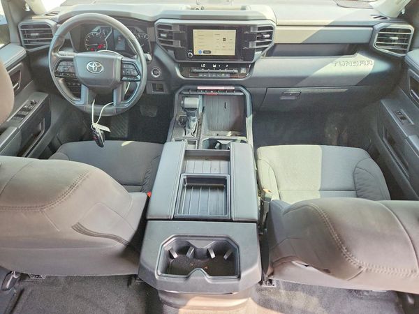2024 TOYOTA TUNDRA