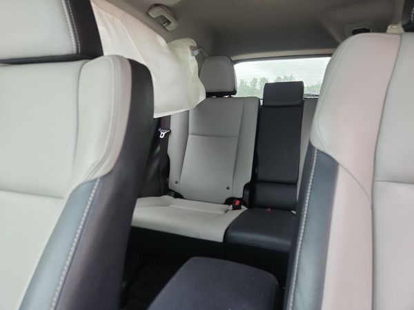 2017 TOYOTA RAV4 Ltd/Platinum