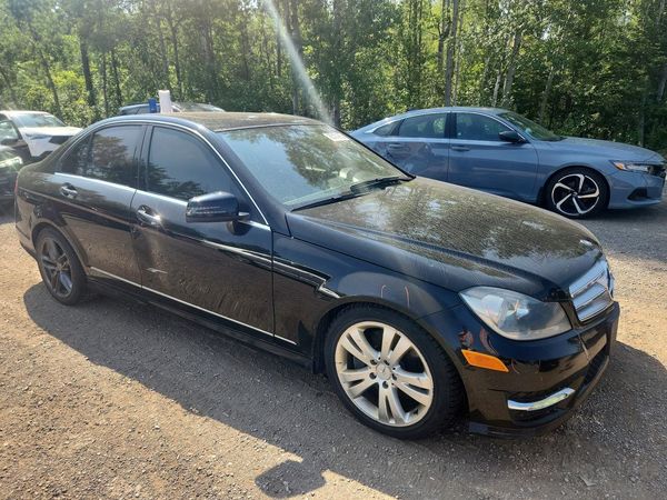 2013 MERCEDES-BENZ C C300
