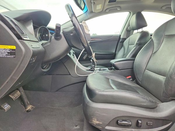 2014 HYUNDAI SONATA