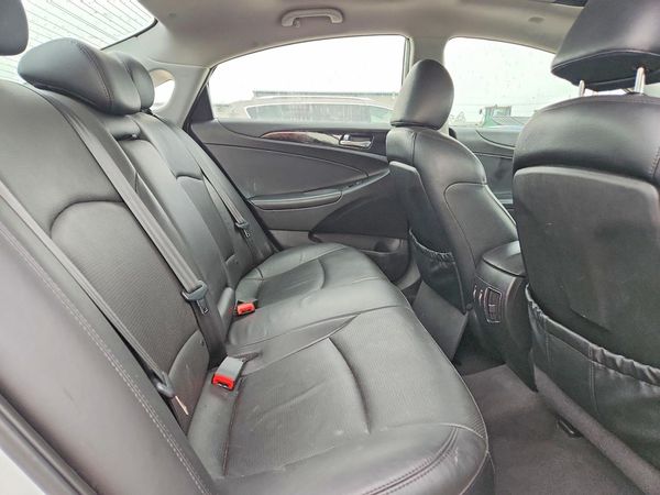 2014 HYUNDAI SONATA