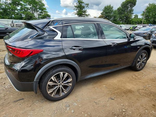 2019 INFINITI QX30