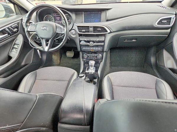 2019 INFINITI QX30