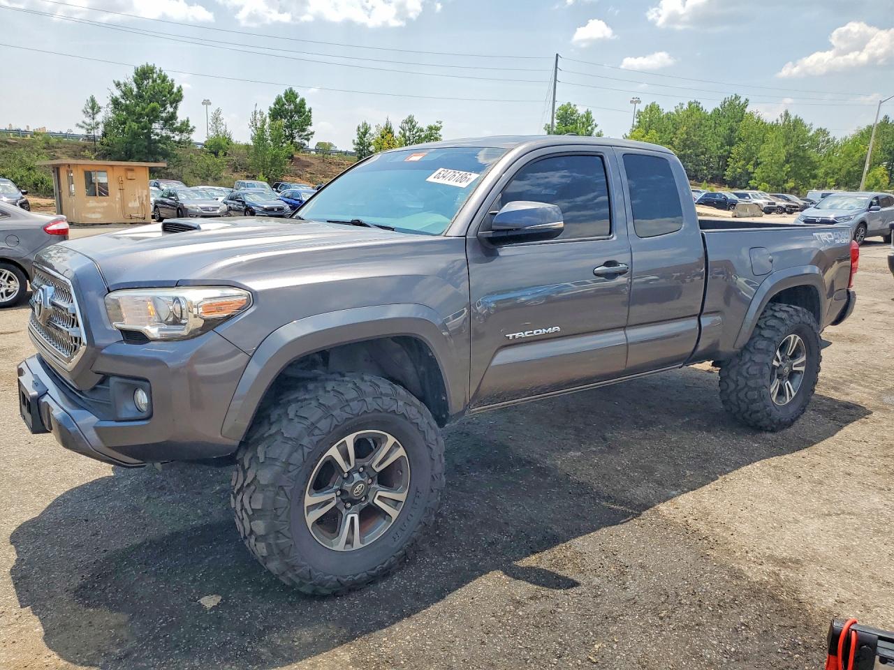 2017 TOYOTA TACOMA