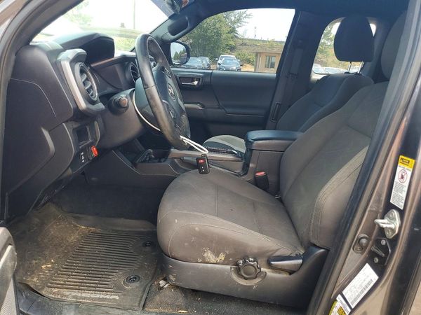 2017 TOYOTA TACOMA