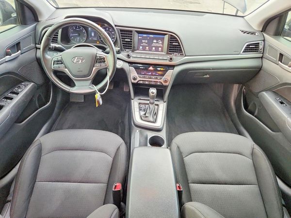 2018 HYUNDAI ELANTRA