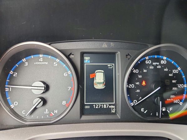2017 TOYOTA RAV4 LE