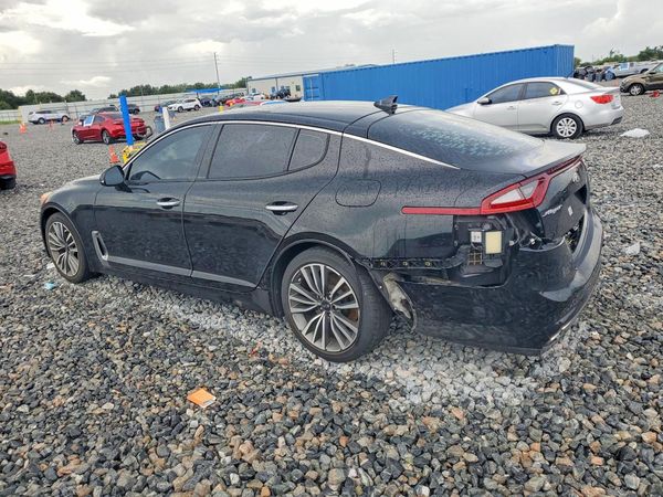 2019 KIA STINGER