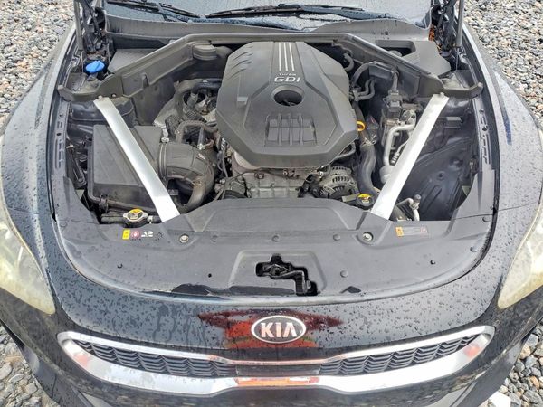2019 KIA STINGER