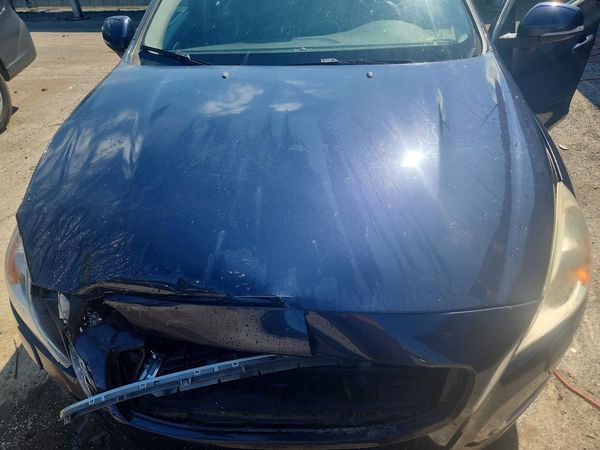 2012 VOLVO S60