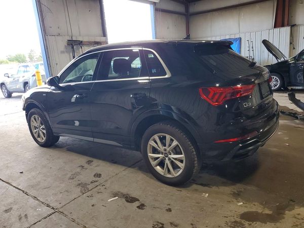 2022 AUDI Q3