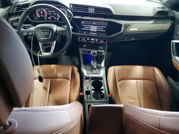 2022 AUDI Q3