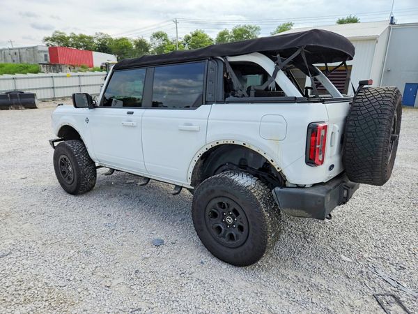 2021 FORD BRONCO