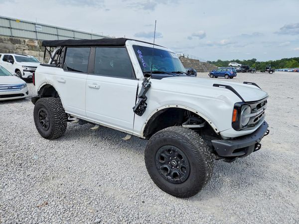 2021 FORD BRONCO