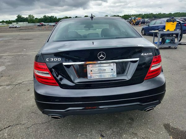 2014 MERCEDES-BENZ C CLASS C300 4 MATIC