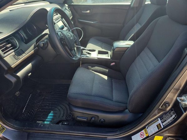 2016 TOYOTA CAMRY — DENT