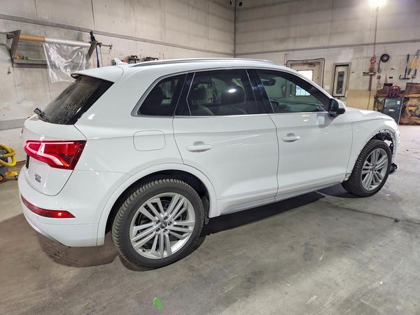 2018 AUDI Q5 quattro Premium Plus
